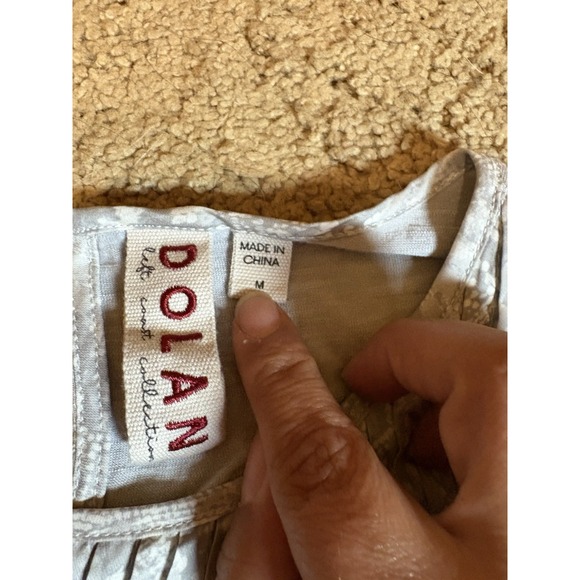 Dolan by Anthropologie Blouse Women's Medium Pleated Snake Skin Lightweight - Picture 2 of 6